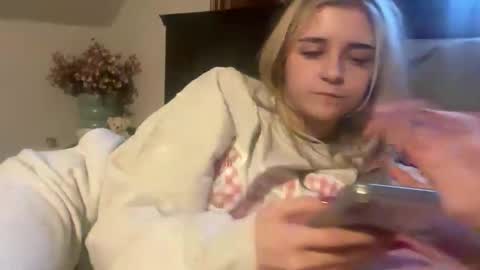 EmmaAngel online show from 12-13-25, 09:09