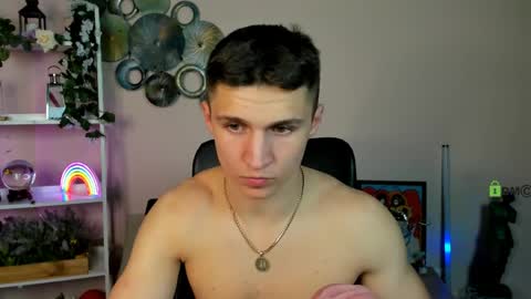 Emmi online show from 04-03-26, 06:11