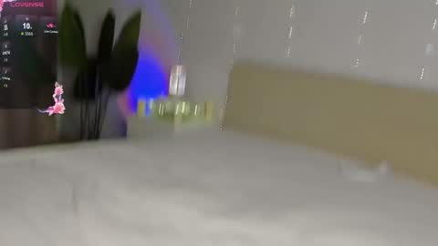 emmanuelleee online show from 01-05-26, 05:27