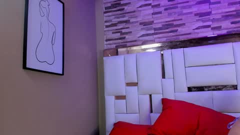 Emmapetty online show from 04-29-26, 09:54