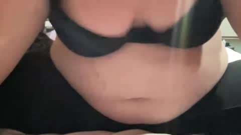 Snapshot of emmaslick614 chatting on 03-04-26, 01:11 Emily online show from 03-04-26, 01:11