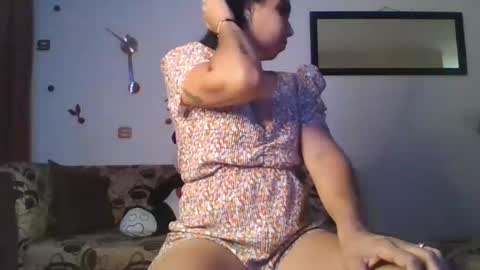 Snapshot of emmasplycer chatting on 02-13-25, 03:29 EmmaSplycer online show from 02-13-25, 03:29