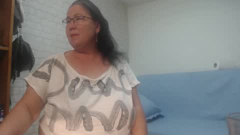 emmasquirt69 online show from 12-14-25, 09:41