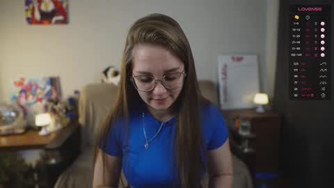 Mia online show from 10-06-25, 01:58