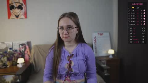 Mia online show from 11-22-25, 01:54