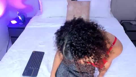 EMMAWILIAMS online show from 11-20-25, 08:19