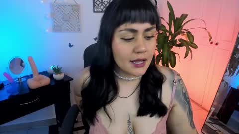 EMMA online show from 02-01-25, 10:59