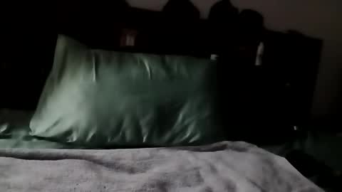 Snapshot of emmftransport chatting on 02-16-26, 06:15 Daddytimesx online show from 02-16-26, 06:15