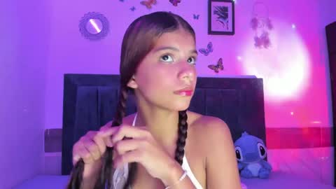 Emmie online show from 04-18-26, 11:27