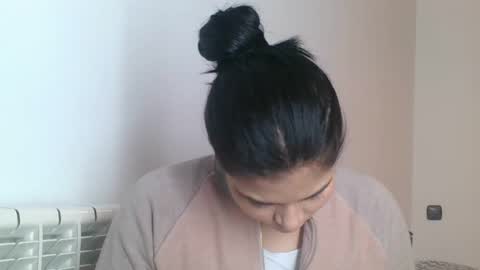 emmie online show from 12-17-24, 03:39