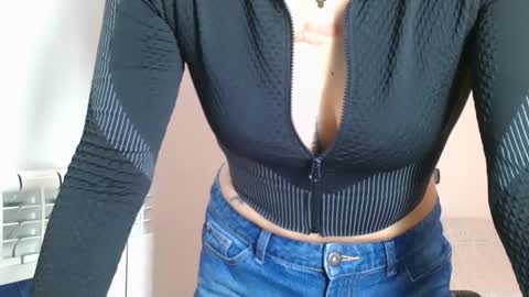 emmie online show from 02-14-25, 08:42