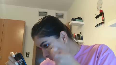 emmie online show from 10-31-25, 09:32