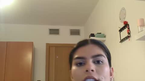 emmie online show from 11-03-25, 02:29