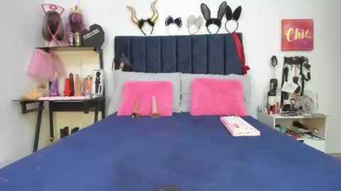          online show from 07-15-26, 12:54