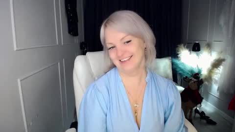 Snapshot of emmmam chatting on 01-09-26, 01:36 emmmam online show from 01-09-26, 01:36