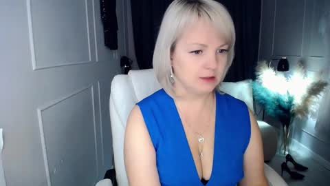 Snapshot of emmmam chatting on 02-06-26, 11:46 emmmam online show from 02-06-26, 11:46