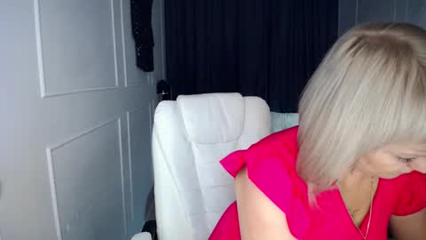 Snapshot of emmmam chatting on 02-11-26, 10:31 emmmam online show from 02-11-26, 10:31