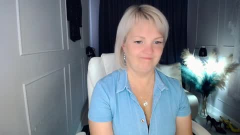 Snapshot of emmmam chatting on 05-29-26, 03:59 emmmam online show from 05-29-26, 03:59