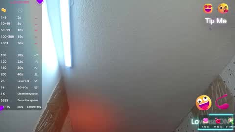 Snapshot of emmy_durant chatting on 11-13-25, 08:30 emmy_durant online show from 11-13-25, 08:30