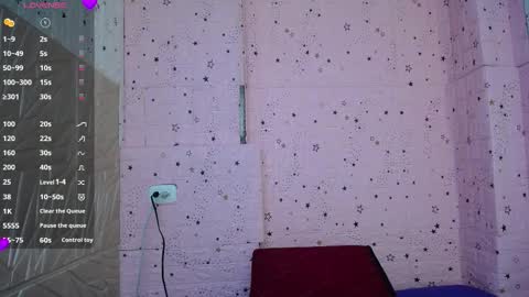 Snapshot of emmy_durant chatting on 12-03-25, 07:23 emmy_durant online show from 12-03-25, 07:23