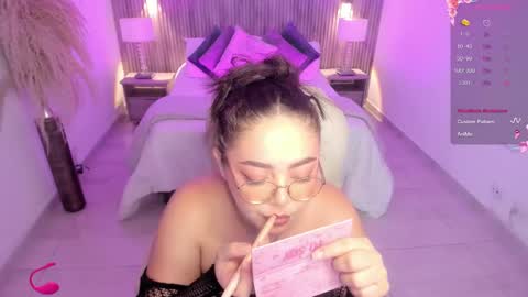 Emmy Walker online show from 09-18-25, 11:01