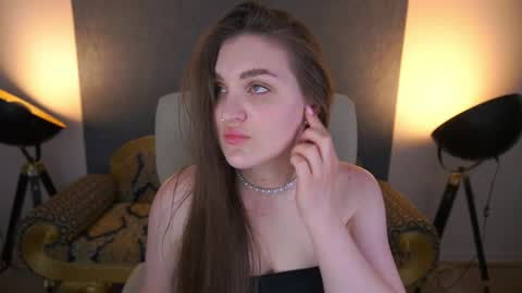Snapshot of emmycharm chatting on 05-28-26, 05:38 E M M Y online show from 05-28-26, 05:38
