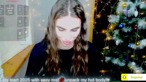 Emmy online show from 01-03-25, 12:41