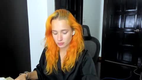 Snapshot of emmylies chatting on 03-01-26, 02:41 Emmymy favourite tips100035122212377pvt open online show from 03-01-26, 02:41