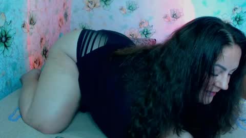 Snapshot of emmyxotty chatting on 04-24-26, 10:50 Emmy online show from 04-24-26, 10:50