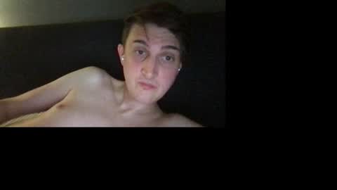 Snapshot of emotionalmotionsickness chatting on 07-06-26, 03:03 emotionalmotionsickness online show from 07-06-26, 03:03