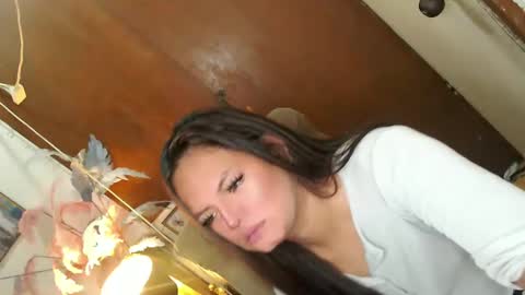 Snapshot of empressrheo chatting on 12-29-24, 02:06 empressrheo online show from 12-29-24, 02:06