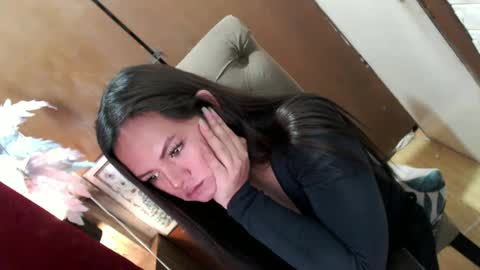 Snapshot of empressrheo chatting on 02-20-25, 02:07 empressrheo online show from 02-20-25, 02:07