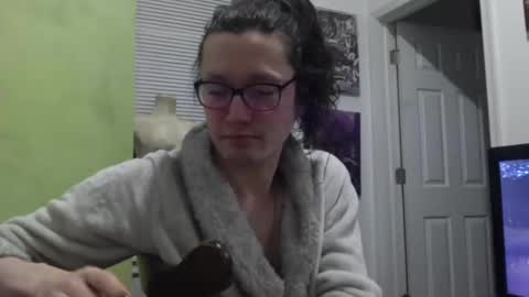 Snapshot of empusalamia chatting on 01-22-25, 02:15 empusalamia online show from 01-22-25, 02:15