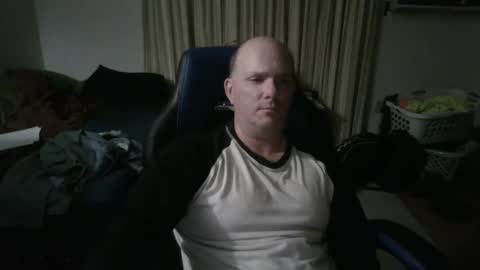 Matt online show from 10-07-25, 04:20