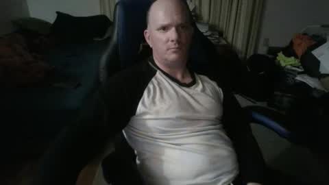 Matt online show from 12-16-25, 04:50