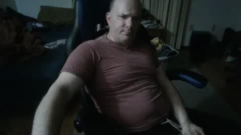 Snapshot of emsguy1 chatting on 06-04-26, 06:30 Matt online show from 06-04-26, 06:30