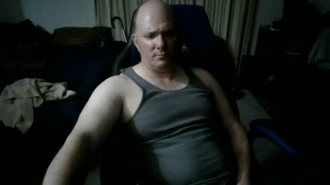 Snapshot of emsguy1 chatting on 08-02-26, 04:22 Matt online show from 08-02-26, 04:22