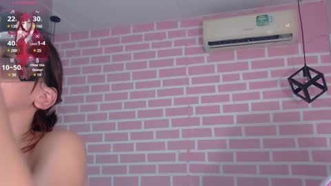 Snapshot of emy_0 chatting on 01-17-25, 03:23 Emy online show from 01-17-25, 03:23