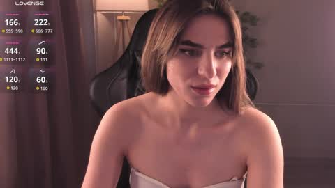 emy__angel online show from 04-06-26, 04:46