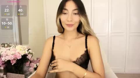 emyconneer online show from 03-12-26, 10:49