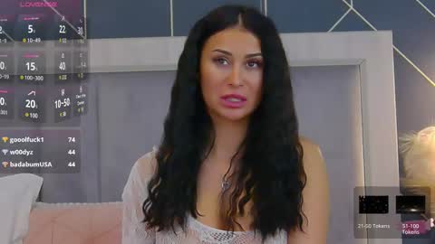 Snapshot of emylaveau chatting on 03-05-25, 11:28 Emy online show from 03-05-25, 11:28