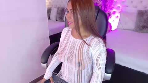 Sexy Emyli  online show from 12-03-25, 03:10