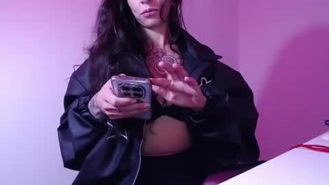 Snapshot of enchantressqueen chatting on 07-24-26, 12:36 EnchantressQueen online show from 07-24-26, 12:36