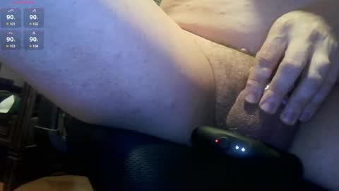 Snapshot of endrinsex chatting on 02-27-25, 02:21 Bruno online show from 02-27-25, 02:21