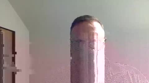 Snapshot of endurorider36 chatting on 10-20-25, 12:38 endurorider36 online show from 10-20-25, 12:38