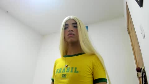 engel20042001 online show from 01-29-25, 08:08