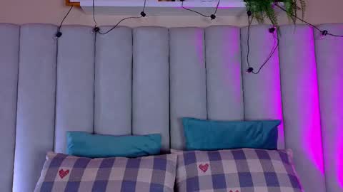  E N G E L  online show from 10-07-25, 07:55