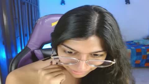 Snapshot of engiel_phoenix chatting on 10-29-25, 09:27 Engiel phoenix instagram engiel 13 online show from 10-29-25, 09:27