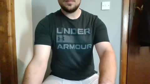 english_lad699 online show from 10-28-25, 03:04