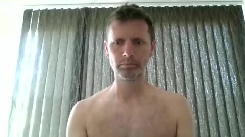 EnglishGuy183 online show from 04-10-26, 12:54